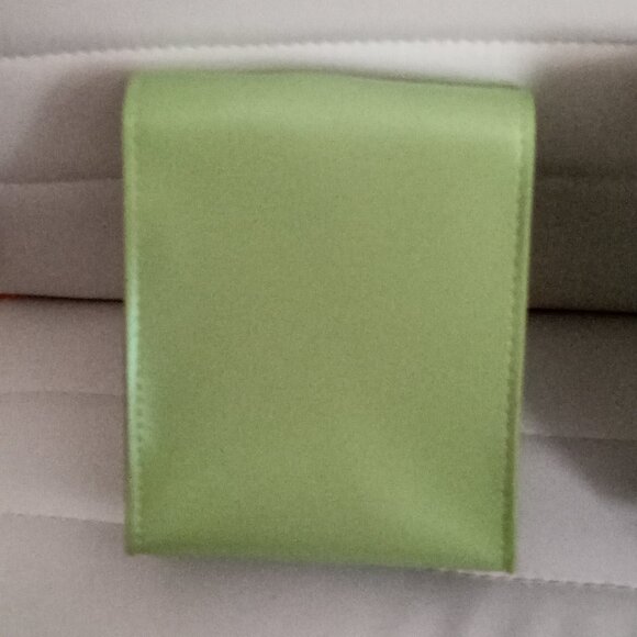 CHANEL MAKEUP TAKEAWAYS POUCH MAKEUP BAG Limited Edition NIB - Picture 9 of 11